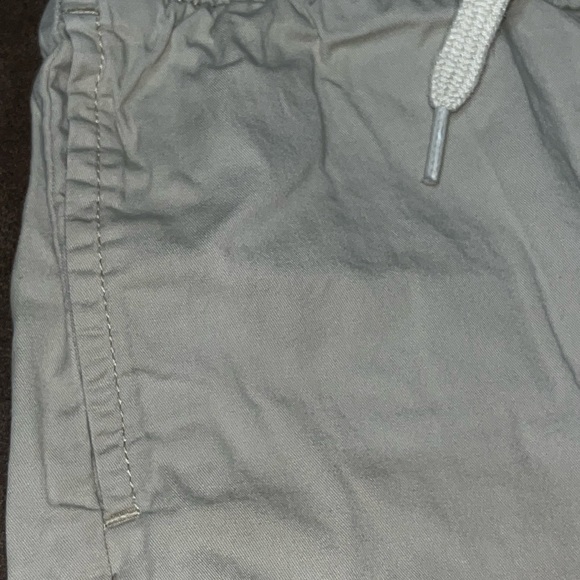 Old Navy • Gray Drawstring Shorts - Picture 5 of 7